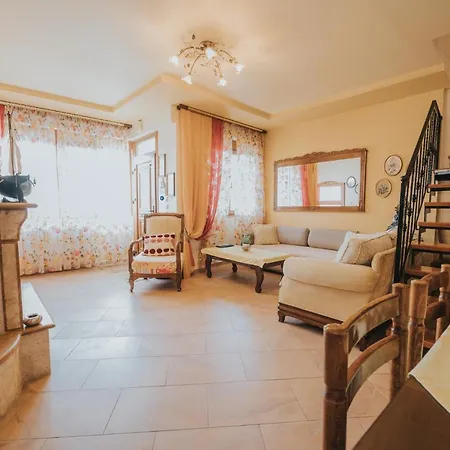 Holidays Maisonette