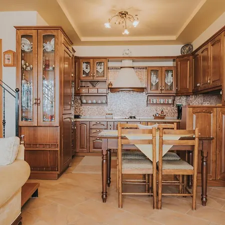 Ferienhaus Holidays Maisonette *